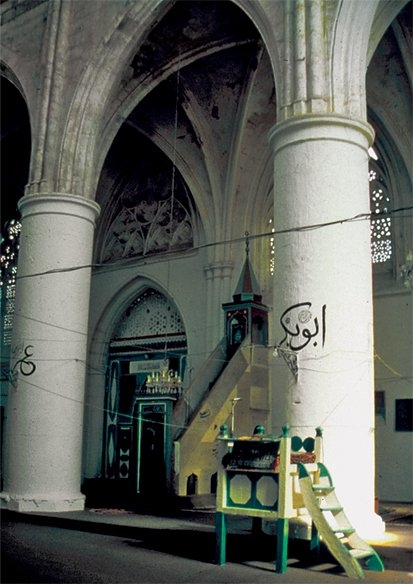 Gotik üslûbunda inşa edilen Lala Mustafa Paşa Camii’nin içinden bir görünüş – Magosa/Kuzey Kıbrıs Türk Cumhuriyeti