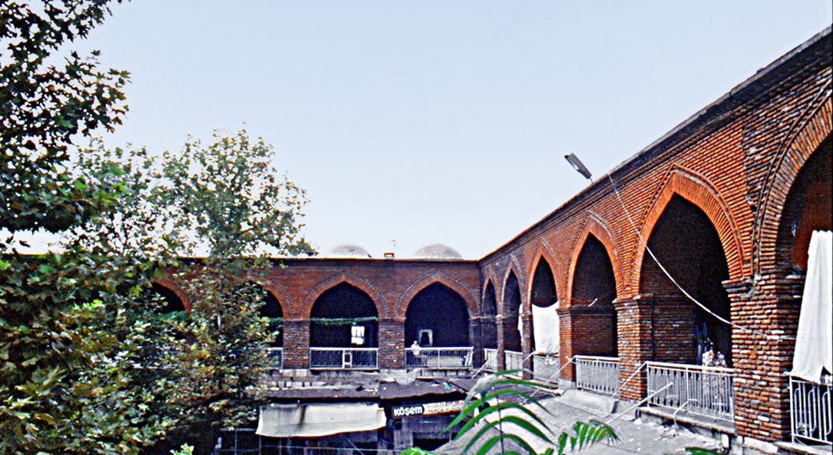 İpek Hanı’nın üst kat revakından bir detay – Bursa