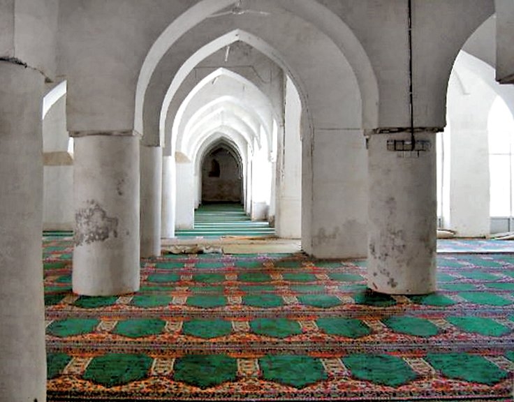 Zebîd’de el-Câmiu’l-kebîr’in içinden bir görünüş