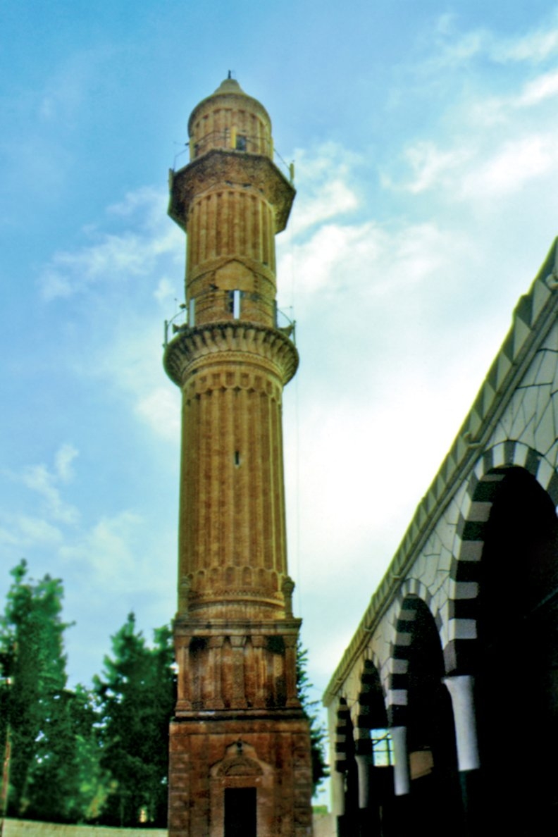 Nusaybin Zeynelâbidîn Camii’nin minaresi