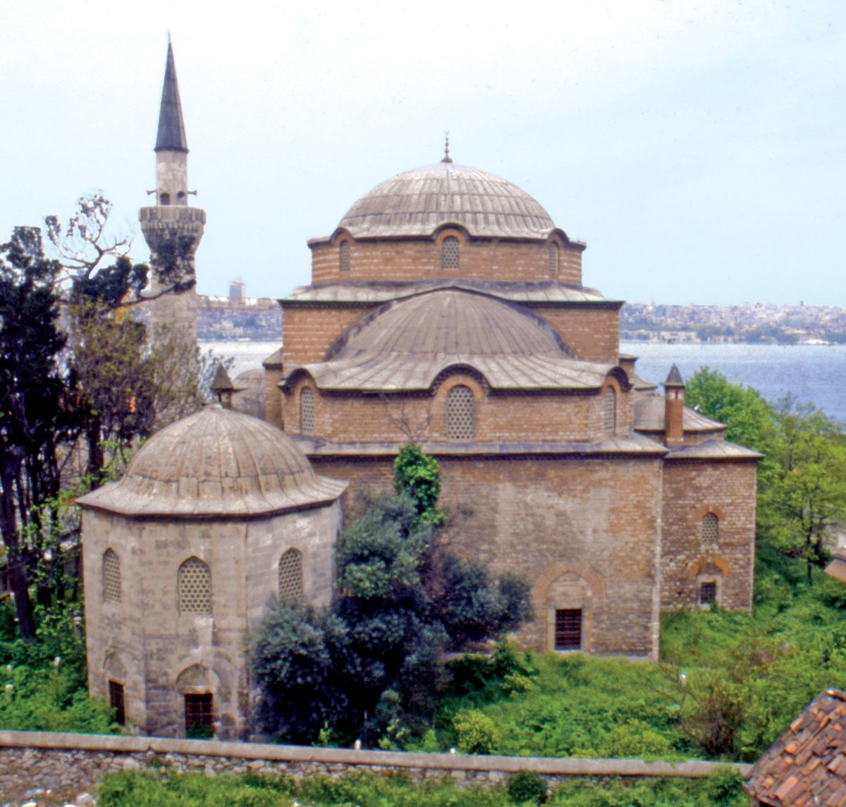 Fâtih Sultan Mehmed devri tabhâneli camilerinden Rum Mehmed Paşa Camii – Üsküdar/İstanbul