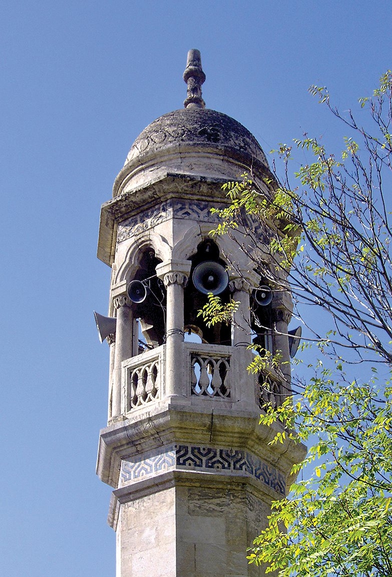 Halep Mevlevîhânesi’nin, alemi sikke şeklinde olan minaresi (2006)