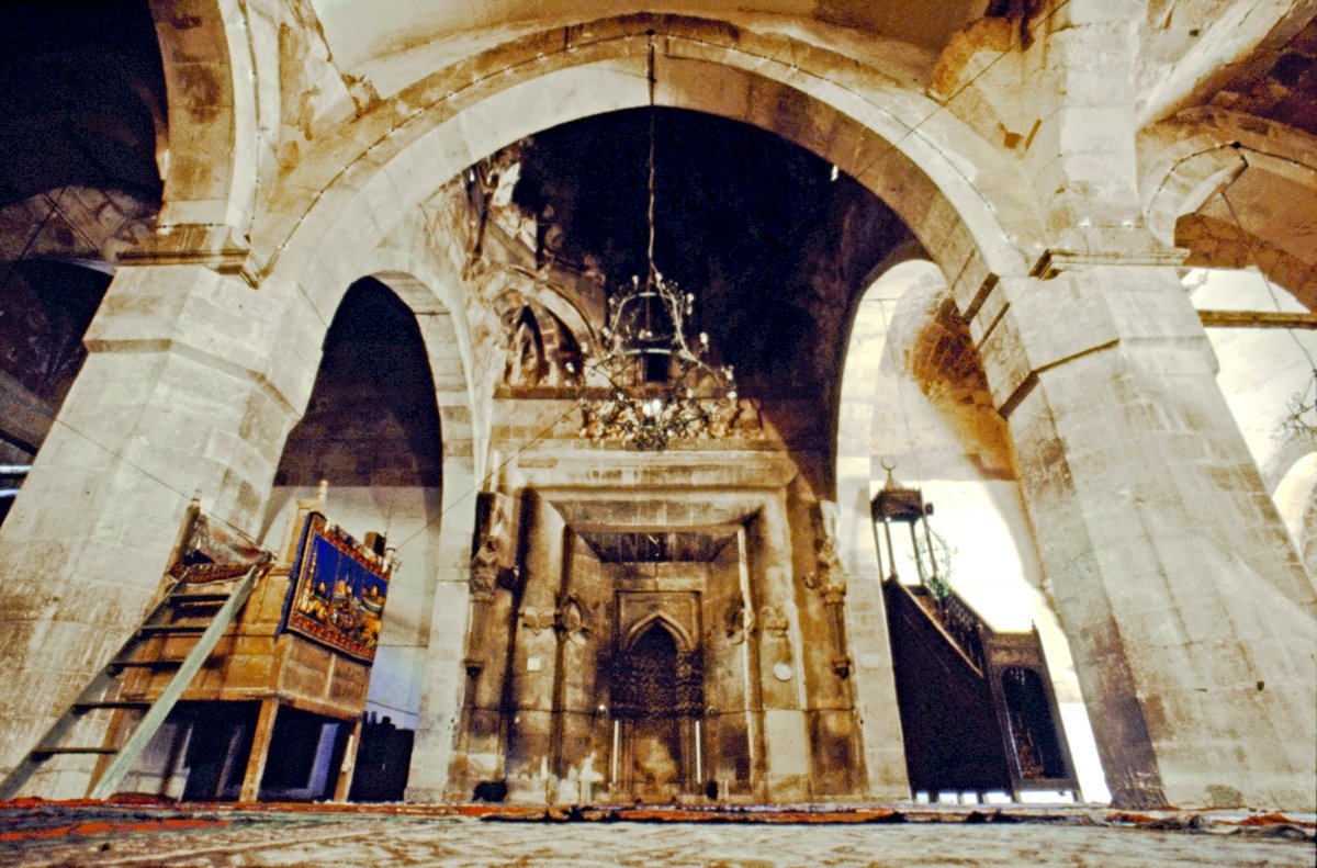 Divriği Ulucamii’nin içinden bir görünüş