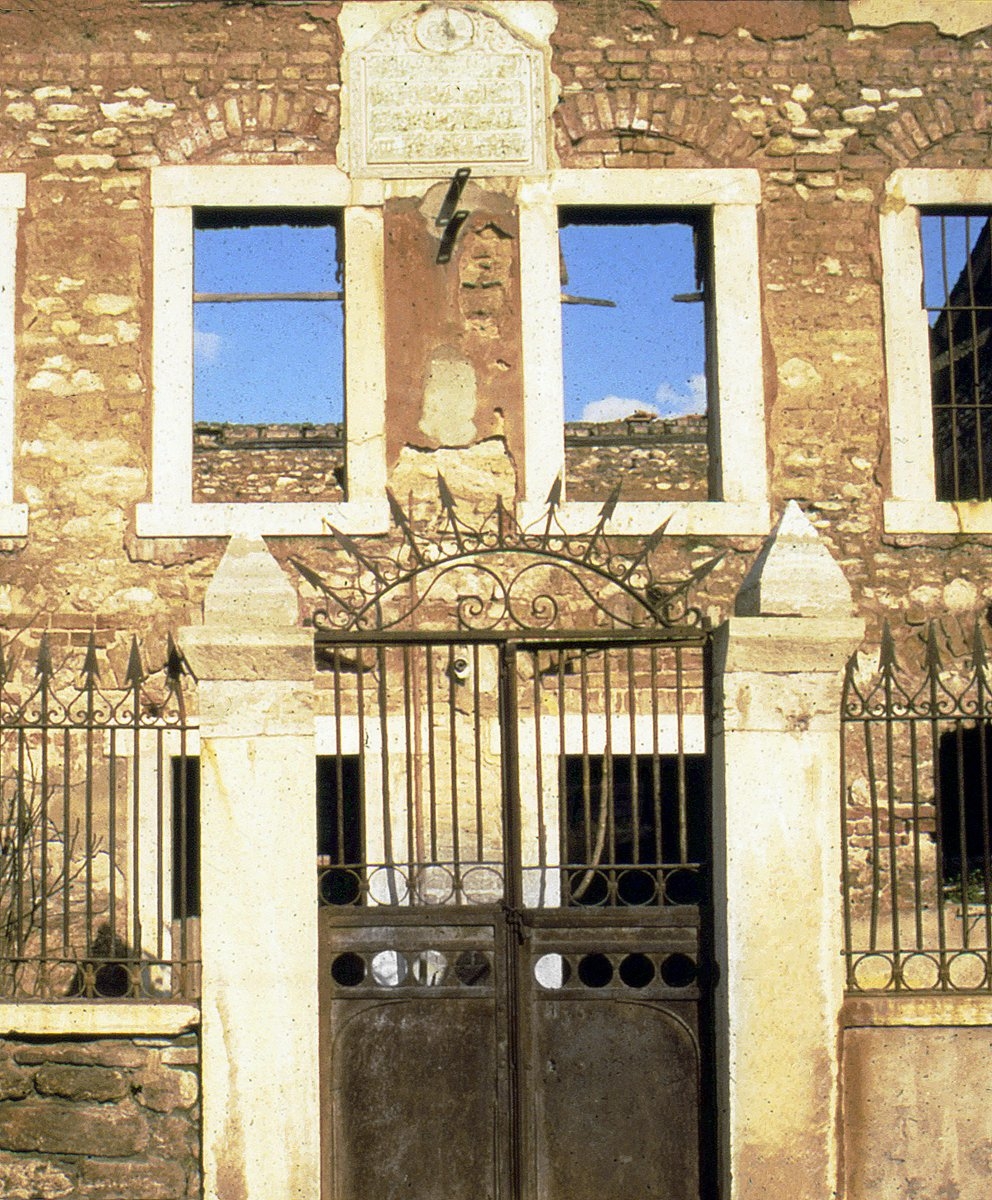 Bâlâ Külliyesi’nin mektebi