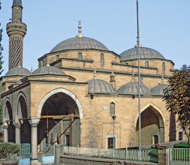 Gedik Ahmed Paşa Camii – Afyonkarahisar