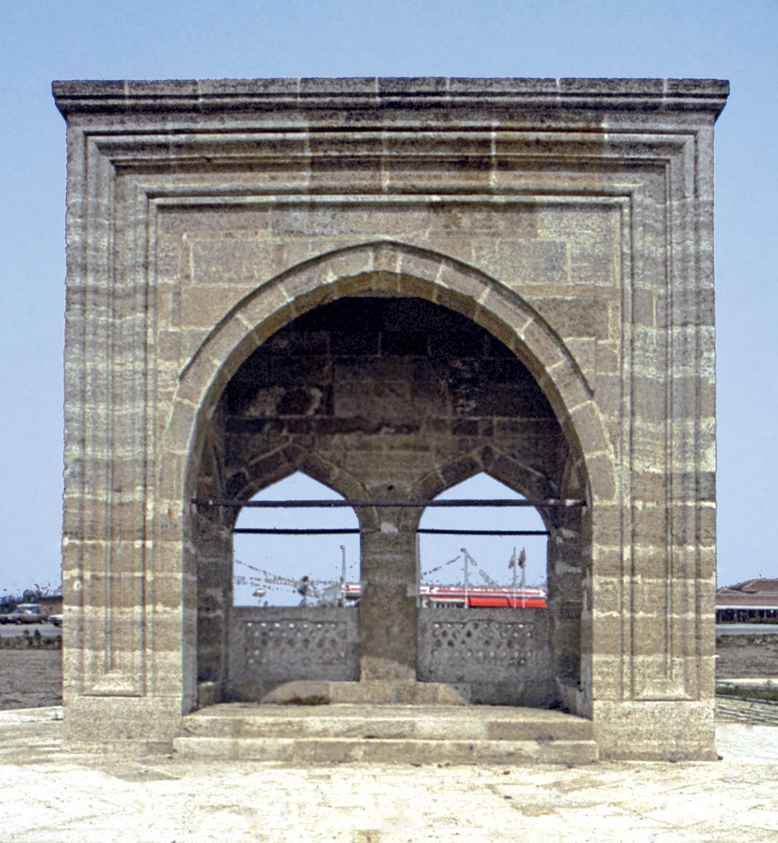 Gazi Mihal Köprüsü’nün kitâbe köşkü