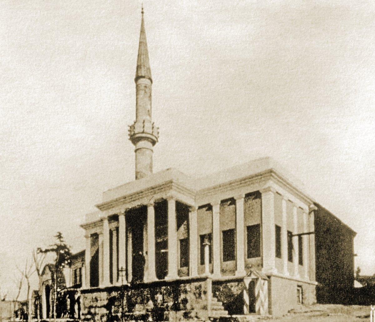 Üsküdar Şemsipaşa Karakolu’nun eski bir fotoğrafı