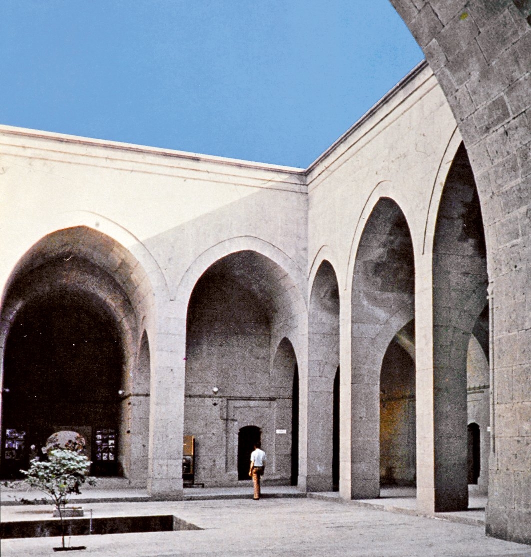 Gevher Nesibe Dârüşşifâsı’nınbugünkü durumu – Kayseri