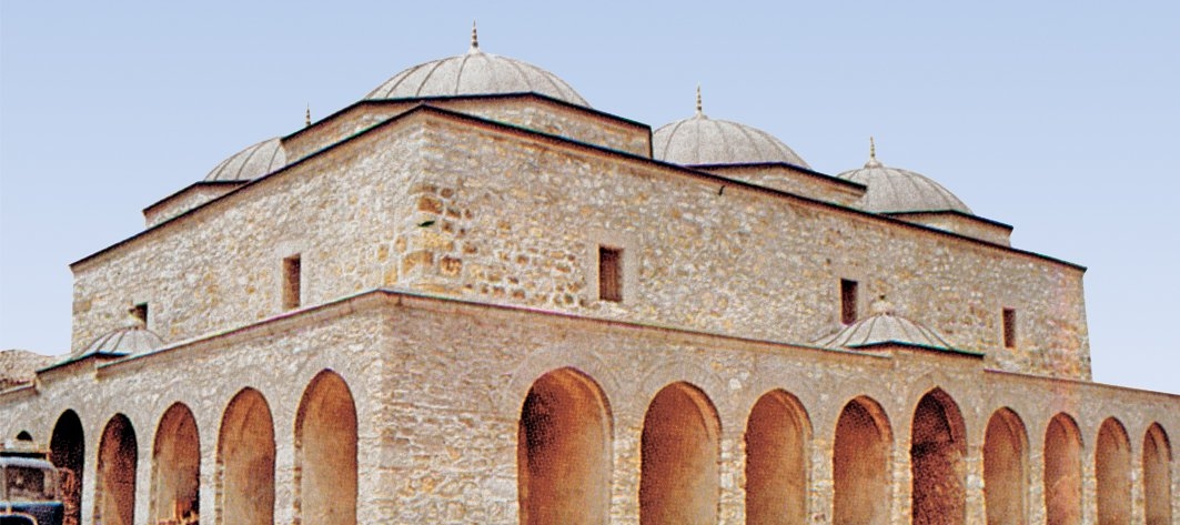 Eşrefoğulları dönemine ait eserlerden Beyşehir Bedesteni