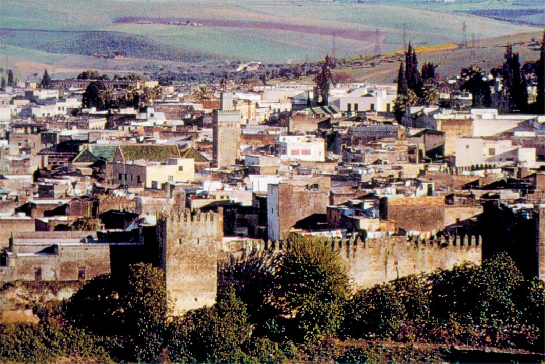 Miknâs şehrinden bir görünüş – Fas