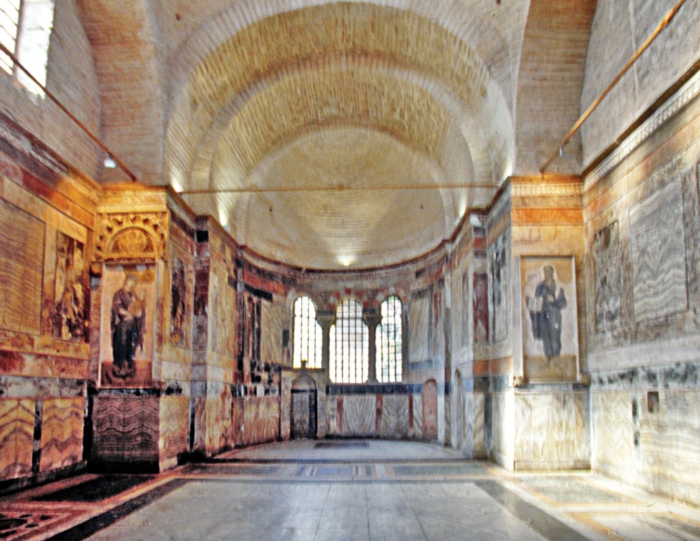 Kariye Camii’nin ana mekânından bir görünüş