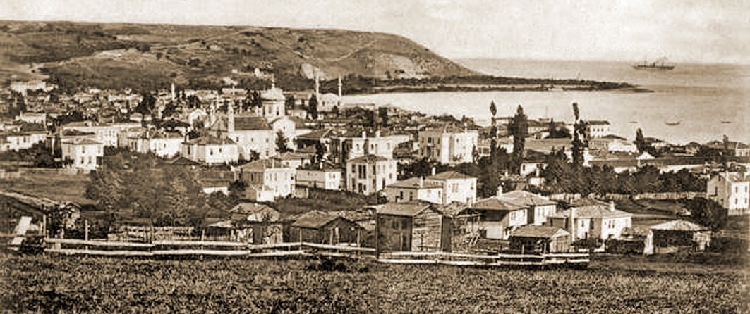 XX. yüzyılın başlarında Samsun’u gösteren bir kartpostal