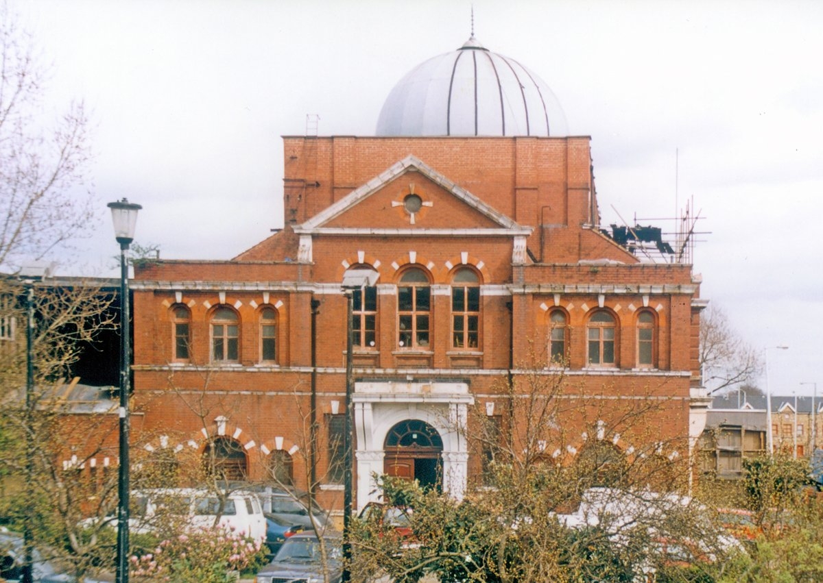 Kuzey Londra Camii (Shacklewell Lane Camii) – İngiltere