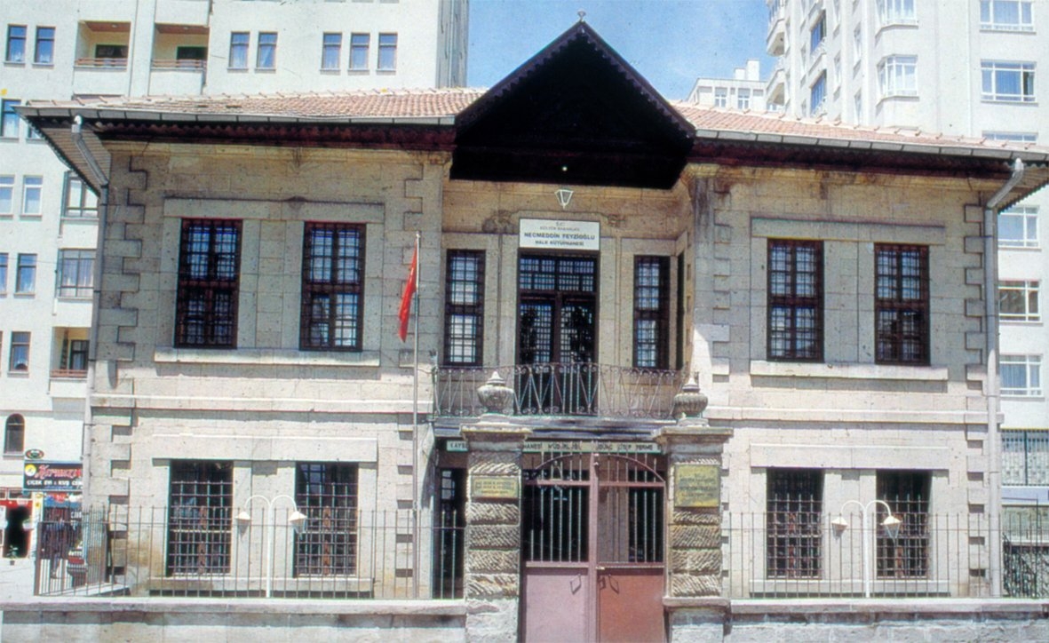 Kayseri’nin sivil mimari eserlerinden Necmettin Feyzioğlu evi