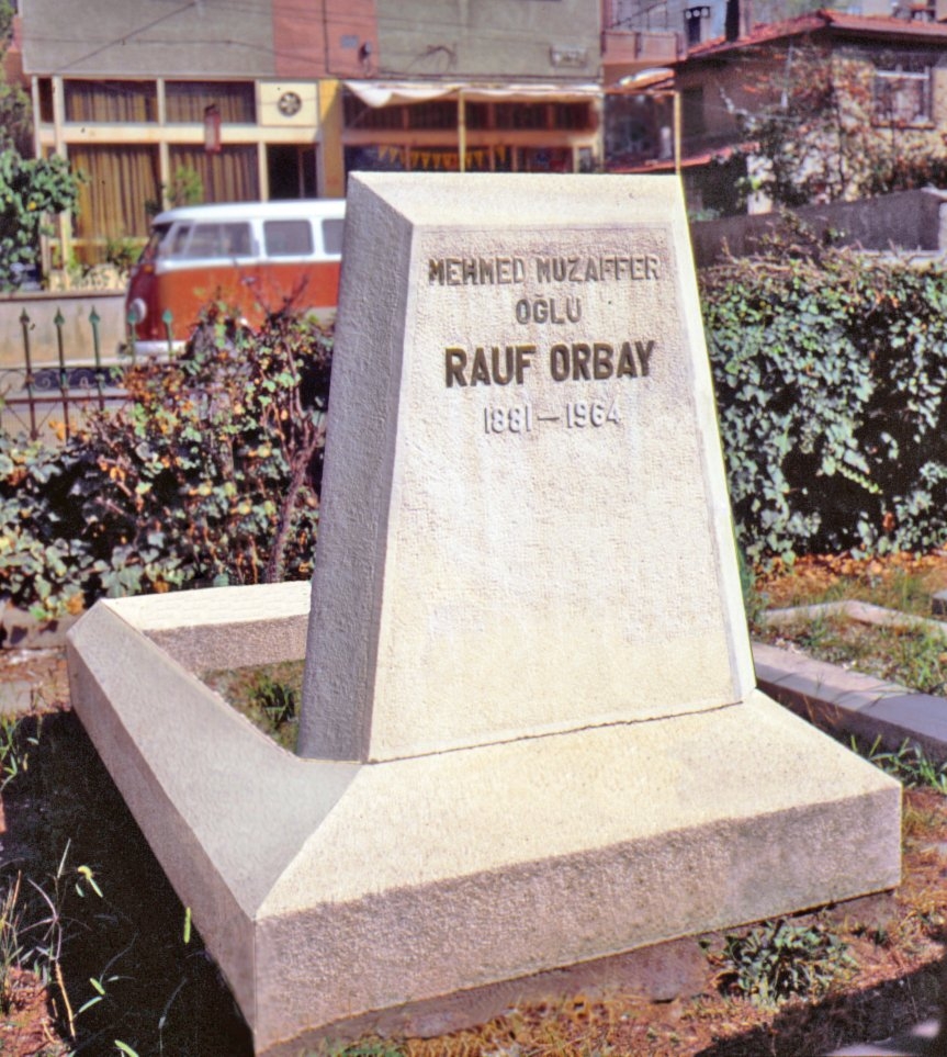 Hüseyin Rauf Orbay’ın Sahrayıcedid Mezarlığı’ndaki kabri