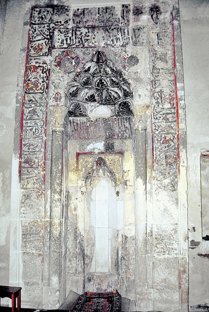 Özbek Han Camii’nin mihrabı