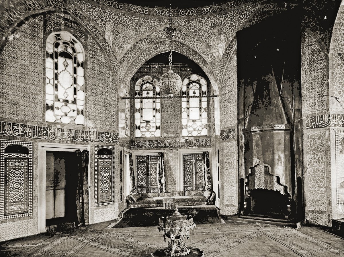 Bağdat Köşkü içinden bir görünüş