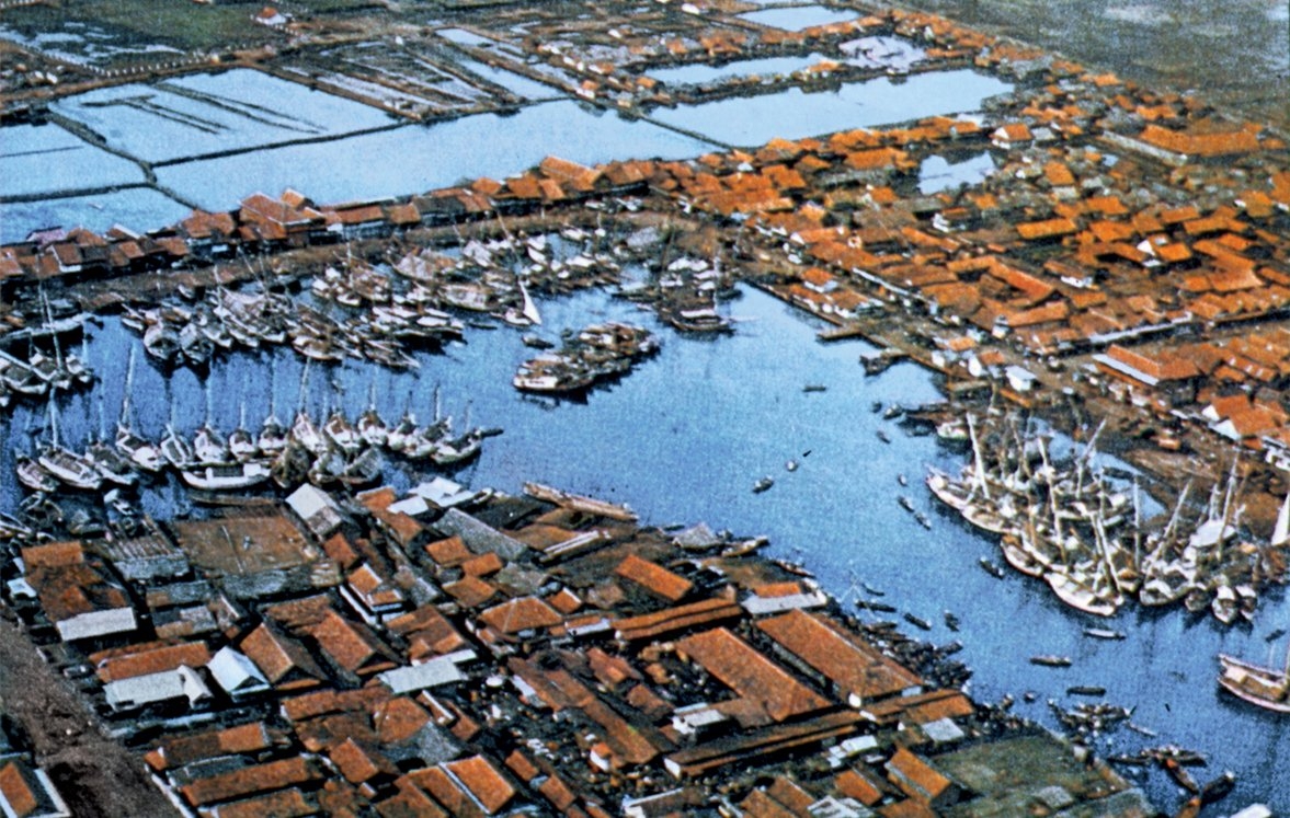 Cakarta Limanı’ndan bir görünüş – Endonezya