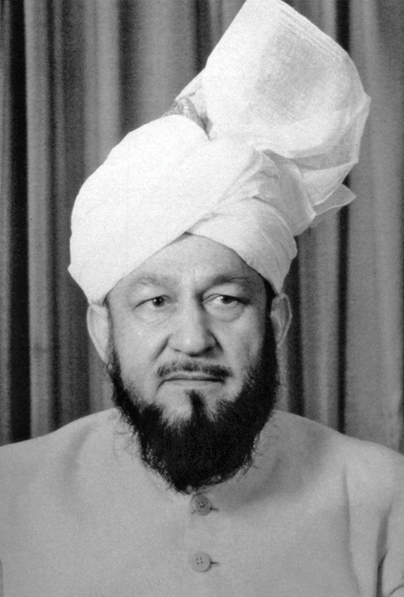 Günümüzde Kādiyân grubunun başında bulunan Mirza Tâhir Ahmed