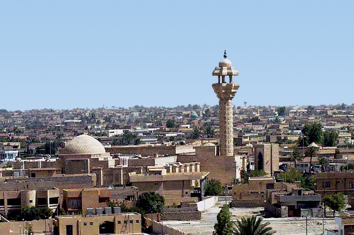 Tikrît’ten bir görünüş (ön planda el-Câmiu’l-kebîr)