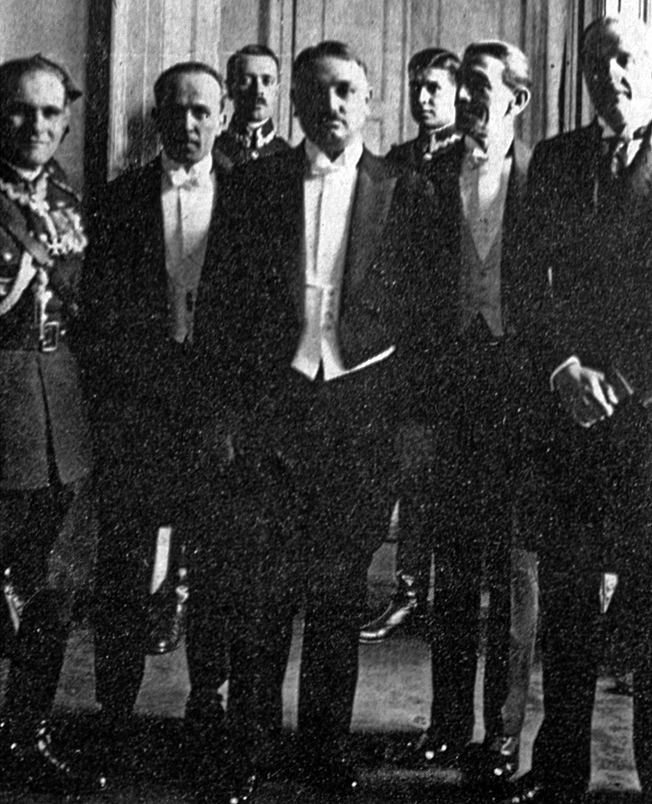 Yahya Kemal Varşova’da elçi iken (1926)