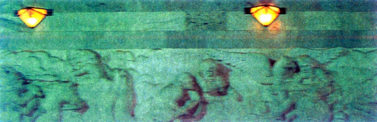 Firdevsî’nin kabrinin bulunduğu yerin duvarlarını süsleyen Şâhnâme rölyeflerinden birkaçı