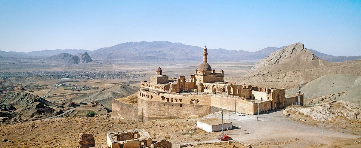 İshak Paşa Külliyesi – Doğubayazıt