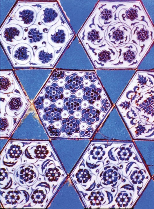 Murâdiye Camii’ninduvar çinilerinden bir detay – Edirne