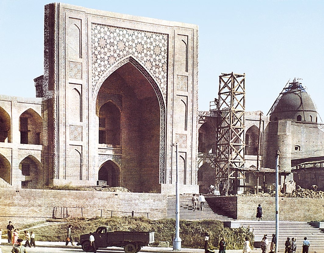 Taşkent’te XVI. yüzyılın ikinci yarısına aitKükeltaş Medresesi – Özbekistan