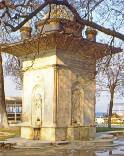Küçüksu’daki Mihrişah Vâlide Sultan Çeşmesi – İstanbul