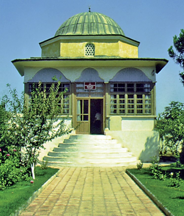 Necip Paşa Kütüphanesi – Tire/İzmir