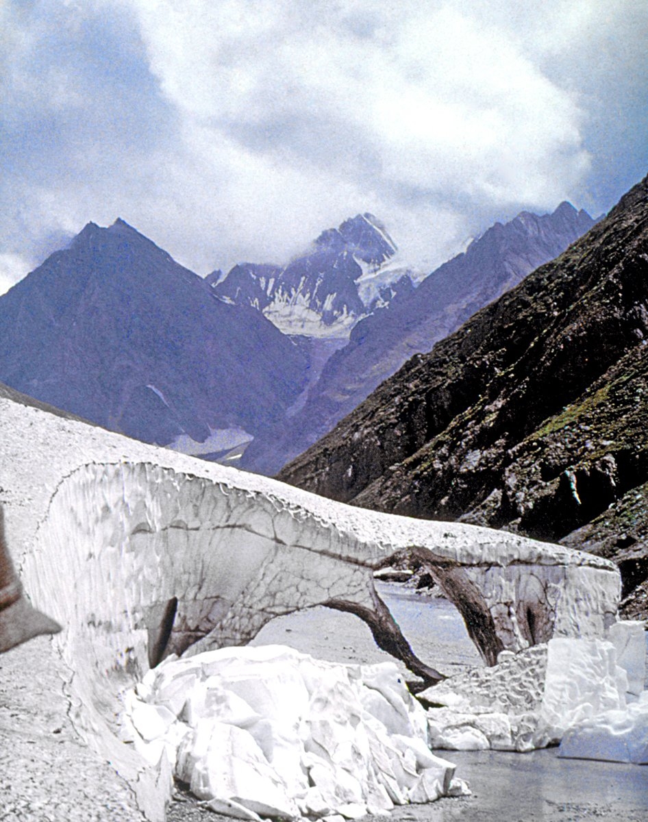 Himalaya dağlarından bir görünüş