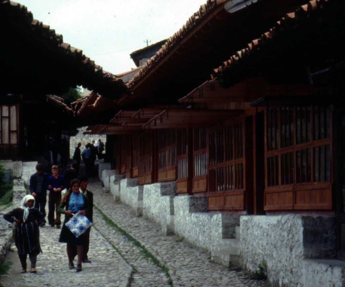 Kruya çarşısından bir görünüş