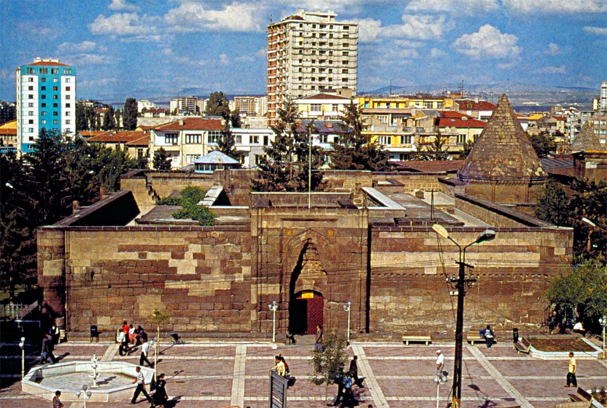 Huand Hatun Medresesi – Kayseri