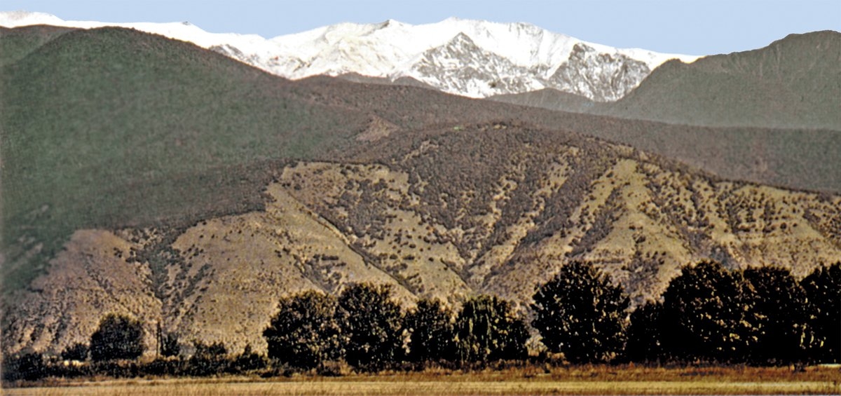 Azerbaycan’da Büyük Kafkas Sıradağları’nın bir parçası olan Şahdağı