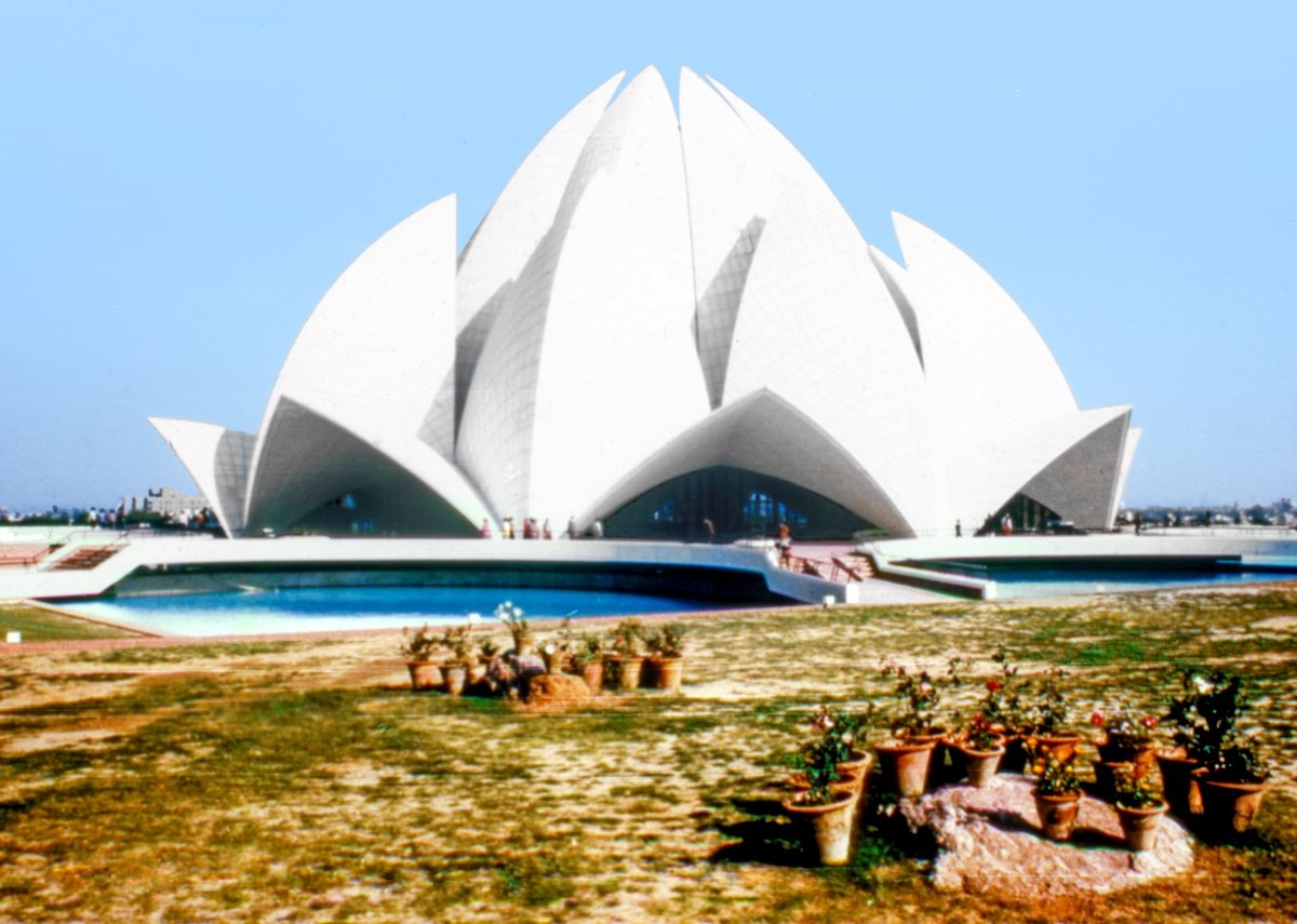 Hindistan’da bir Bahâî tapınağı