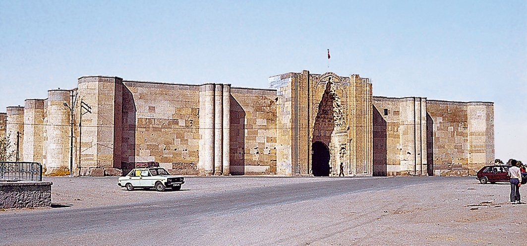 Konya-Aksaray yolu üzerindeki Sultan Hanı