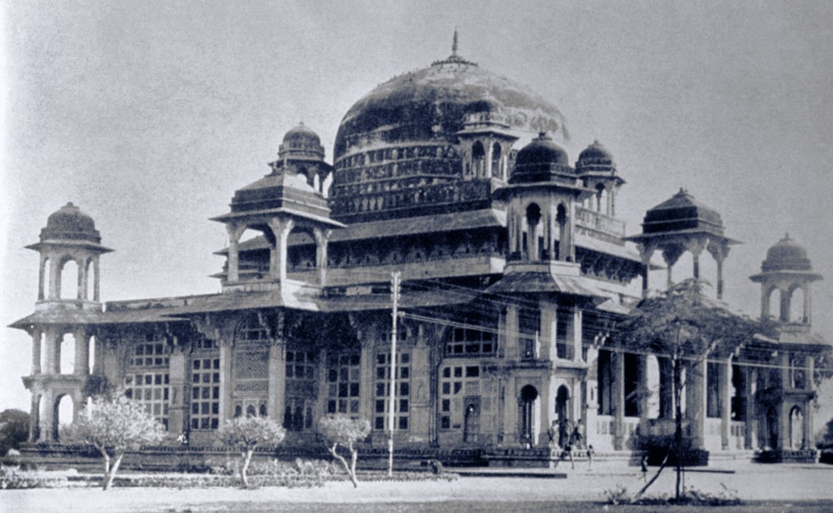 Muhammed Gavs’ın türbesi – Gevâliyâr/Hindistan