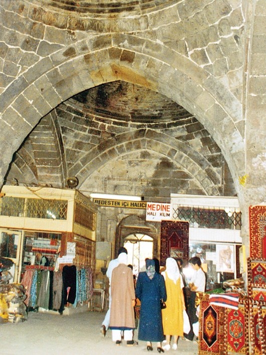 Kayseri Bedesteni’nin içinden bir görünüş