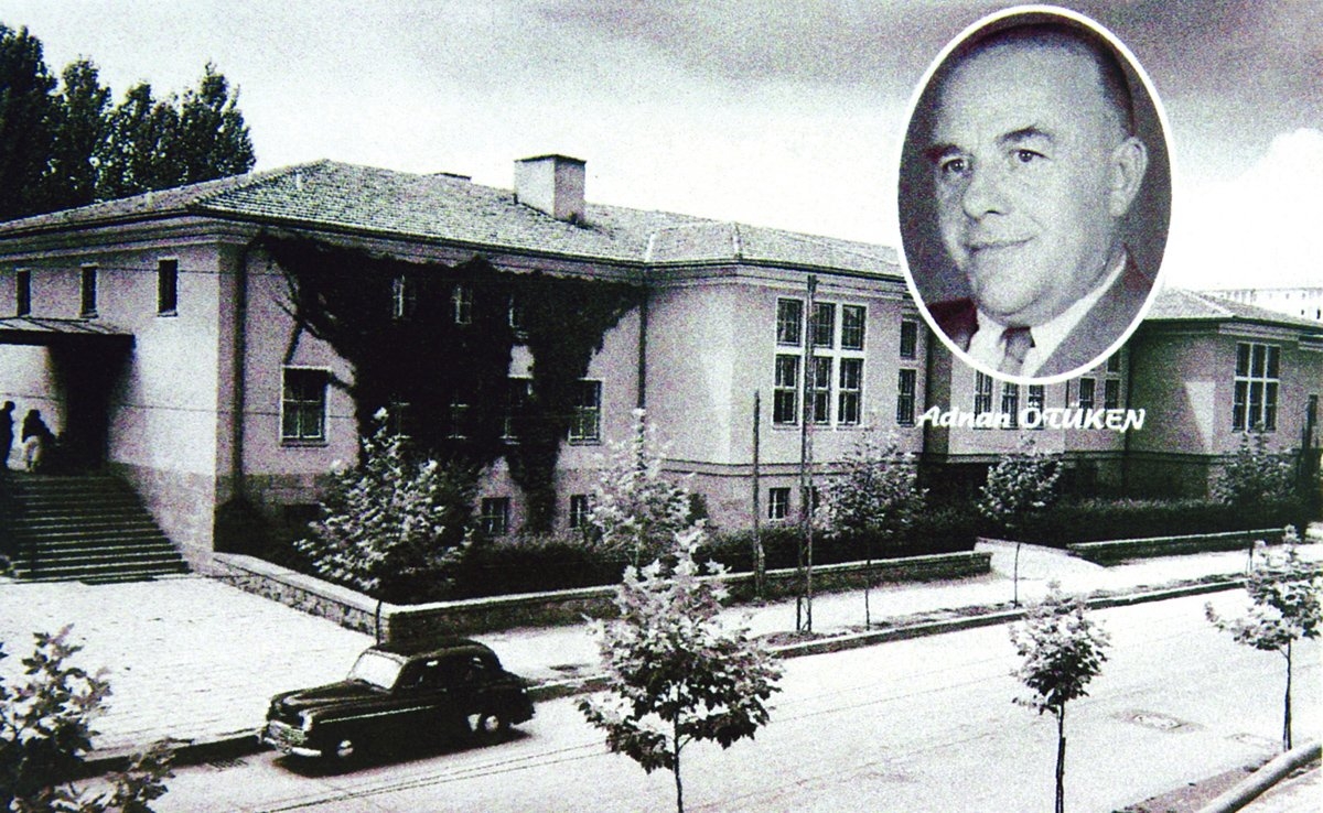 Millî Kütüphane’nin ilk binası ile kurucusu Adnan Ötüken