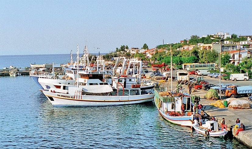 Semadirek adasındaki limandan bir görünüş