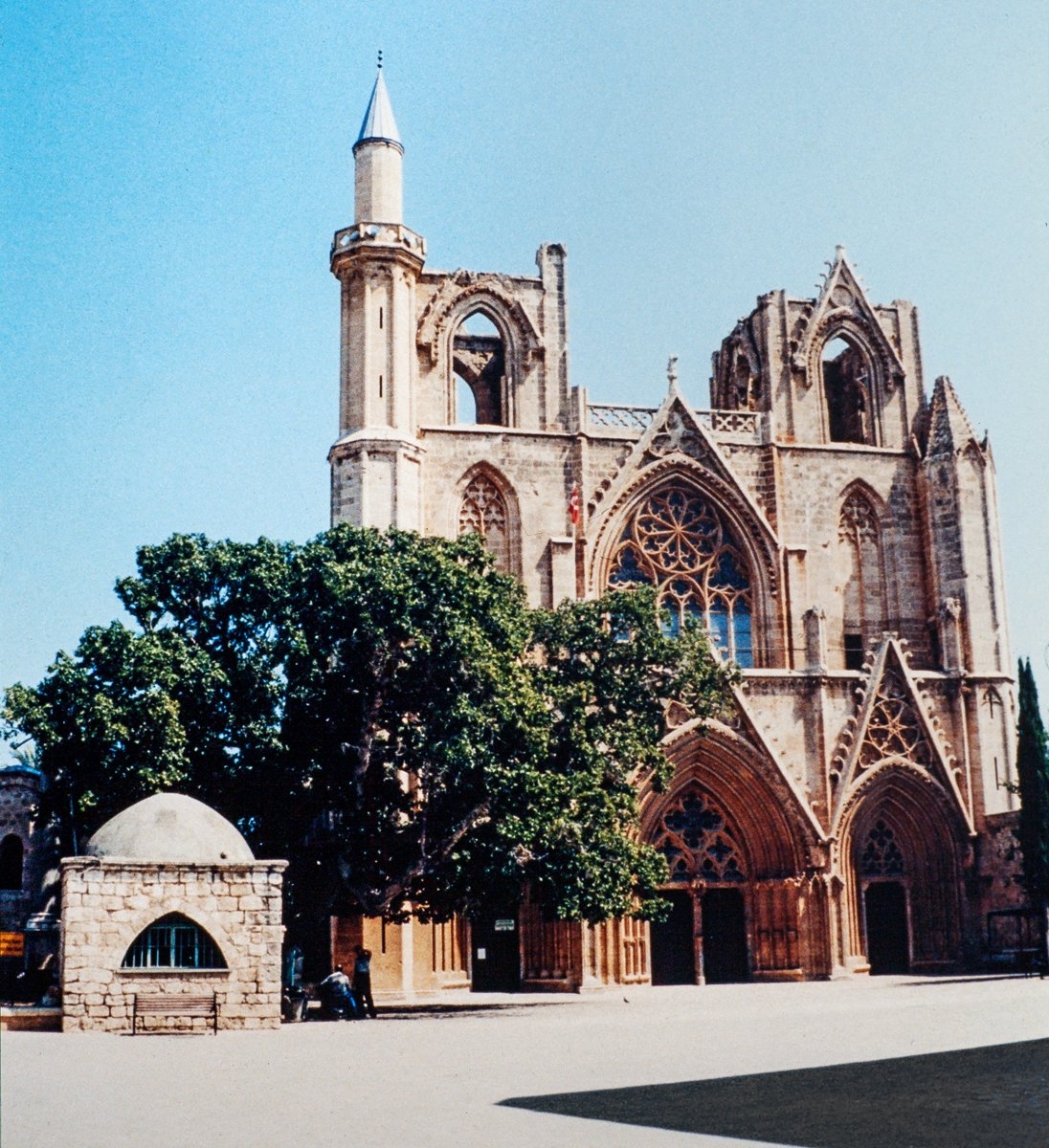 Lala Mustafa Paşa Camii – Magosa/Kuzey Kıbrıs Türk Cumhuriyeti