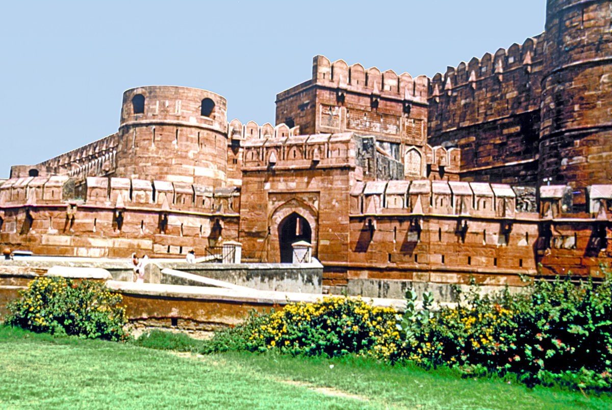Ekber Şah’ın yaptırdığı Agra Kalesi – Agra/Hindistan