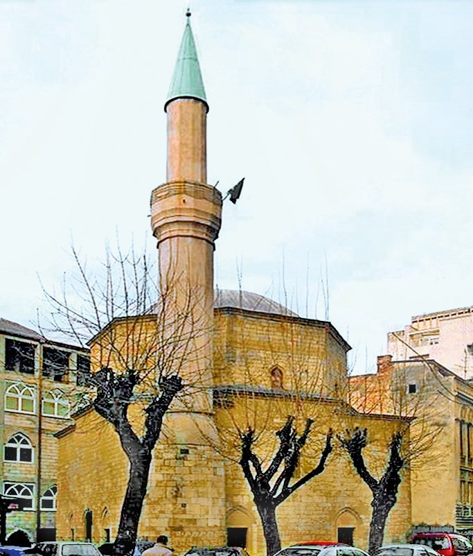 Belgrad’da Bayraklı Cami