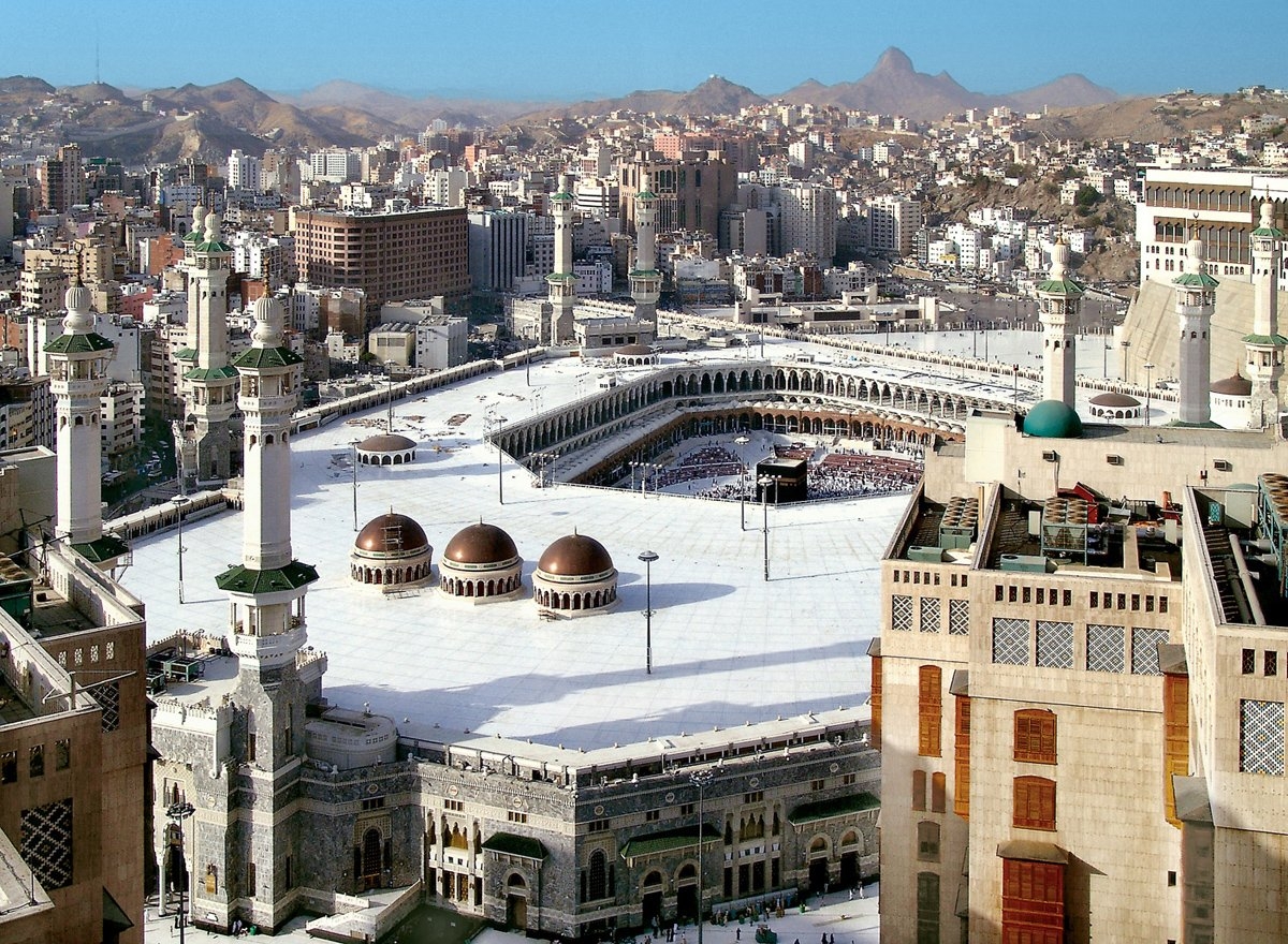 Mescid-i Harâm’dan Hira dağına doğru bir görünüş