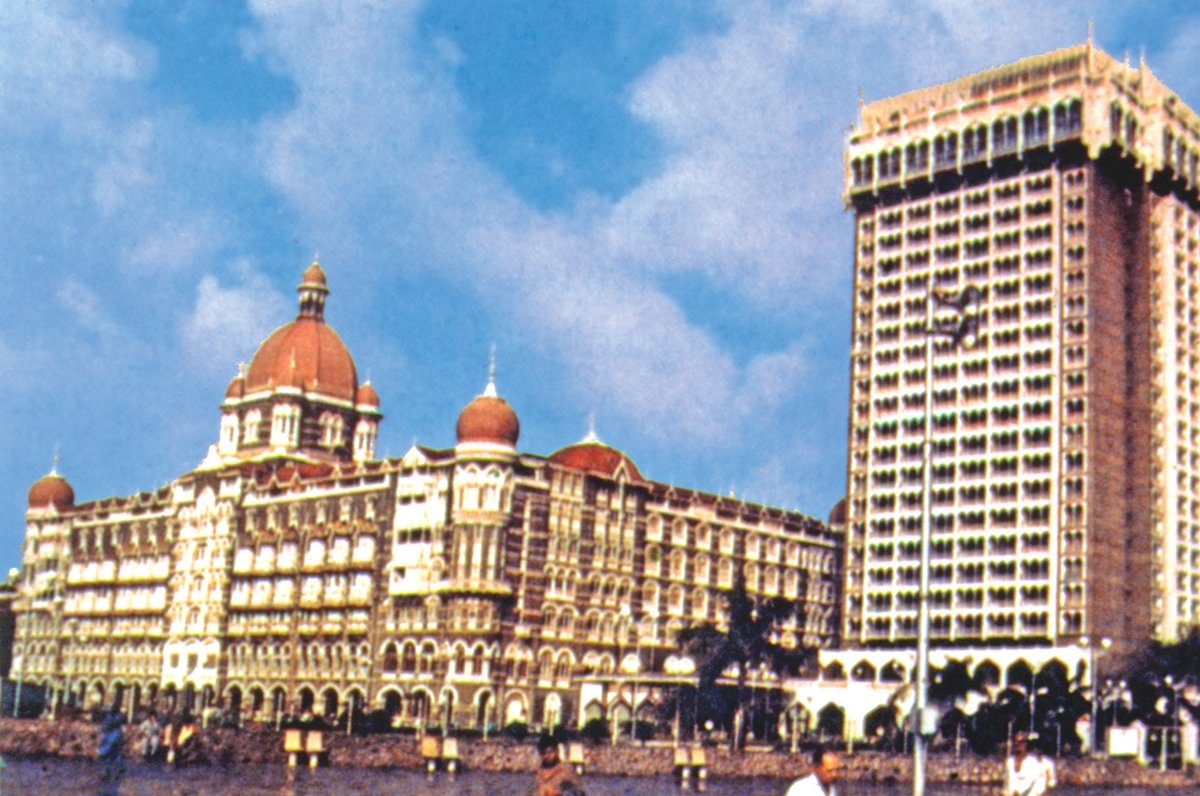 Bombay’dan bir görünüş