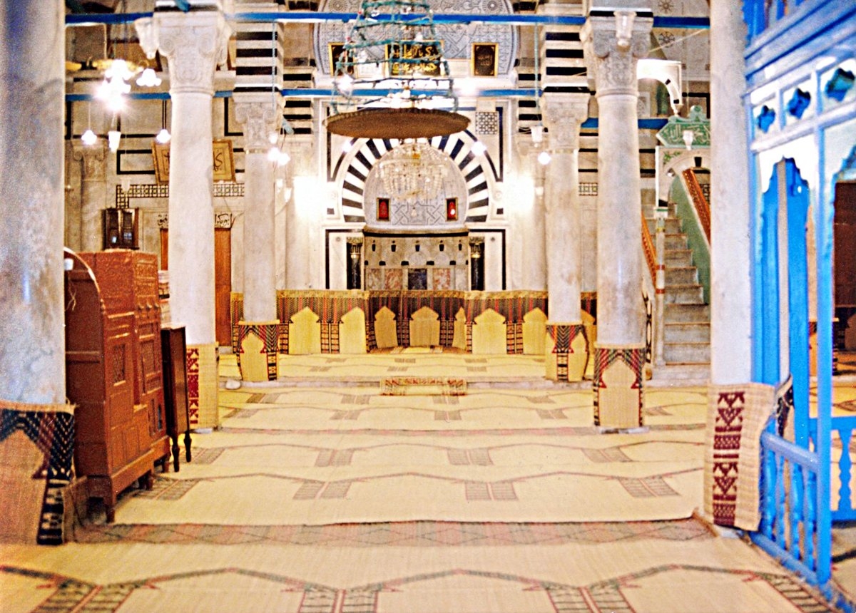 Hammûde Paşa Camii’nin içinden bir görünüş