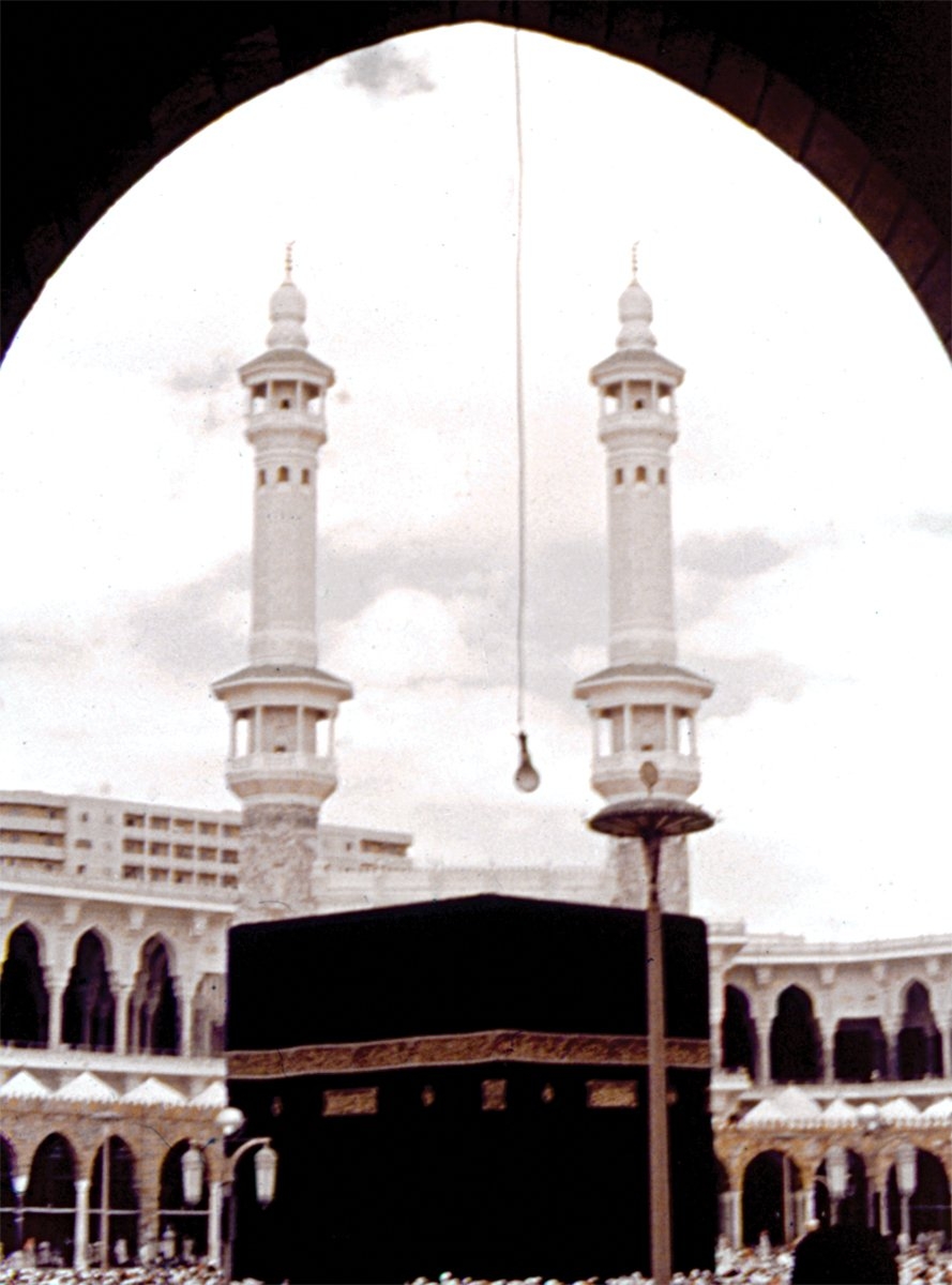 Osmanlı revakından Kâbe’nin görünüşü(Mustafa Uzun fotoğraf arşivi)