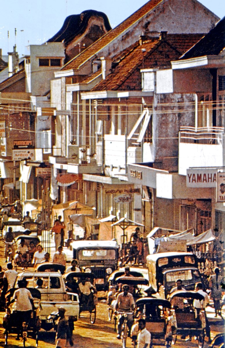 Orta Cava’da Surakarta şehrinden bir görünüş