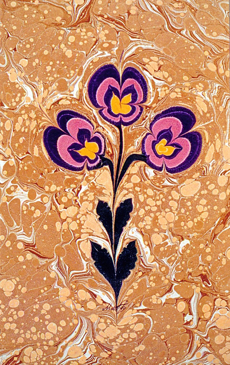 Mustafa Düzgünman’ın hercaî menekşe ebrusu (Muhittin Serin koleksiyonu)